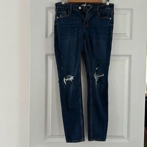 Women's Old Navy Rockstar Super Skinny jeans size 6
